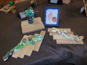 紙粘土で森の動物の親子を作りました。